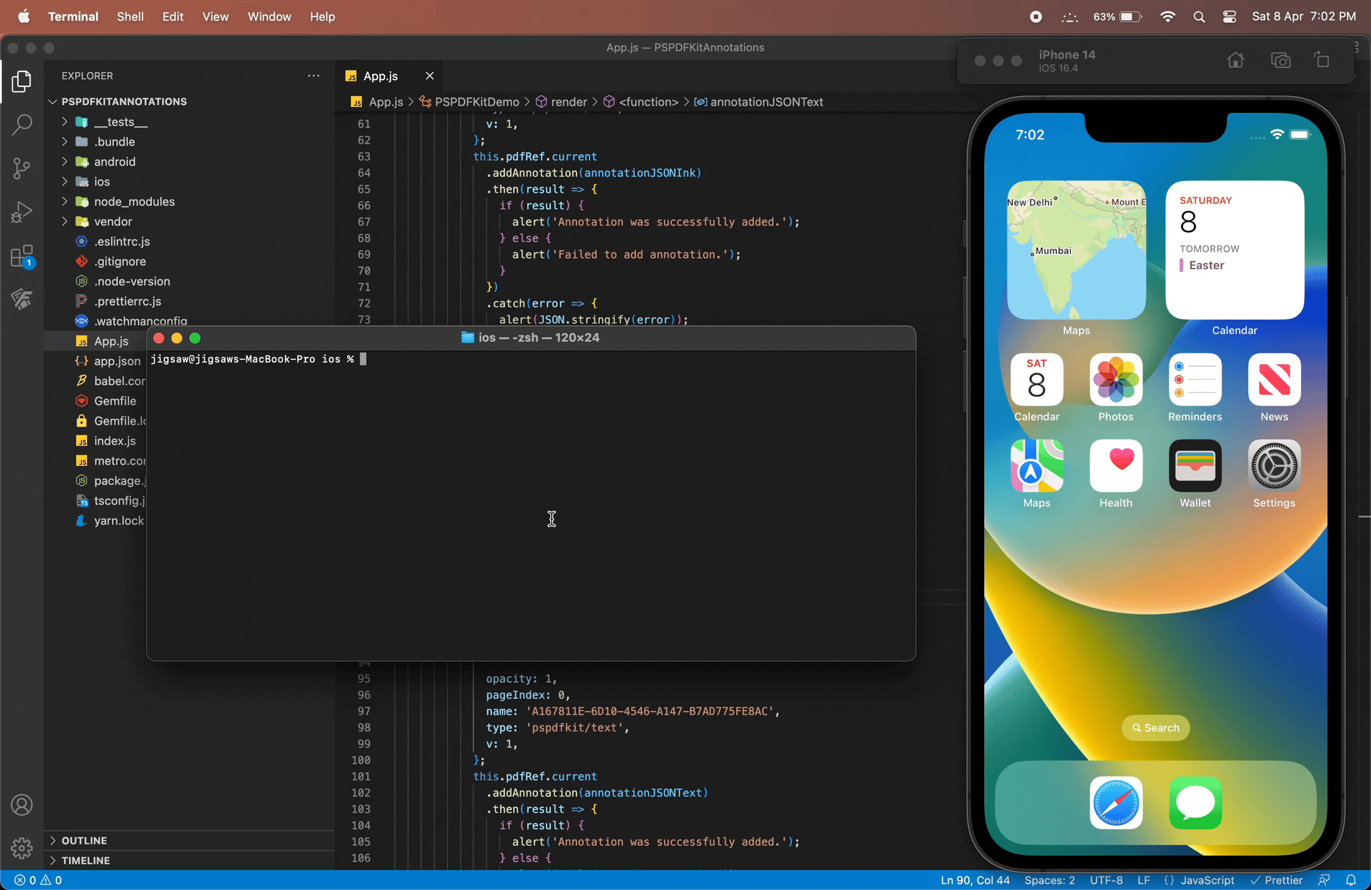 GIF showing the result of 'npx react-native run-ios'